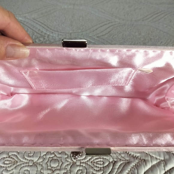 2/$30‎ Handmade Petal Pink Satin Womens Formal Womens Purse Handbag Whimsical - Picture 8 of 15